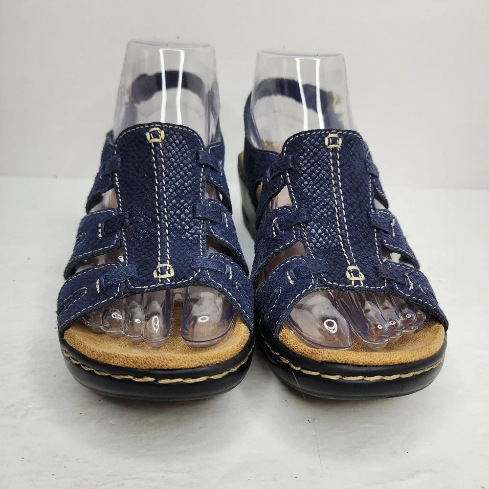 Clarks Collection Wedge Sandals Womens 6.5 Navy Blue Snakeskin Strappy Slingback
